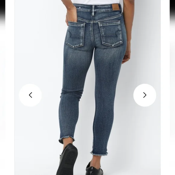 American Eagle High Rise Jeggings Crop Skinny Jeans Frayed Stretchy Dark Size 10 - Picture 3 of 14